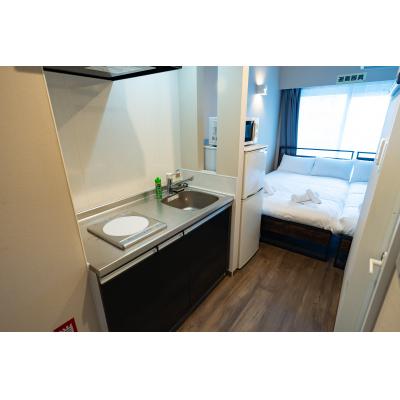 美栄橋駅から徒歩９分/泊ふ頭旅客ターミナルや国際通り徒歩圏内/那覇空港から車で１０分/４名様宿泊可能の物件写真3