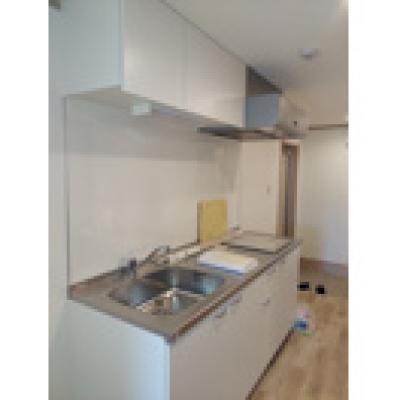 apartment 〒273-0005　千葉県船橋市本町５丁目4-1 シンワ船橋第一ビル１F