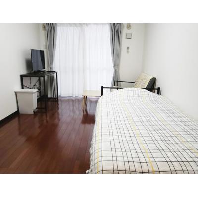 【トーマス比屋根Ⅱ503】沖縄市家具家電付マンスリーマンション・駐車場1台無料・バス・トイレ別　Wi-Fi無料　県総合運動公園近くの物件写真2