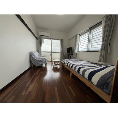 【トーマス沖縄東902】無料Wi-Fi・（離れ）駐車場1台無料・ミュージックタウン音市場まで車で約7分・コンビニ徒歩2分の物件写真2