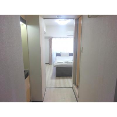 アーバンウエスト広島8-2　横川駅から徒歩6分【セミダブルベット】【無料Wi-Fi】【オートロック】【保証人不要】の物件写真3