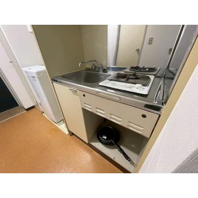 人気の中野駅徒歩7分♪コンビニ至近！中野ブロードウェイや商店街至近の好立地★オートロック付き鉄筋コンクリート造マンション◇ＭＨ中野Ｃの物件写真3