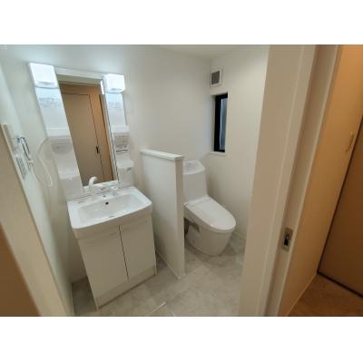 【✨🏰新築物件🏰✨】鳳駅5分🚉ショッピングモールやコンビニもすぐ近くの便利物件♪家具家電付き🎏の物件写真5