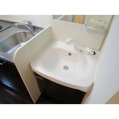 OneLife金山インテルノ【★独立洗面台・2口コンロ・浴室乾燥機付き】の物件写真6