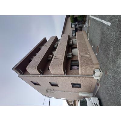 🚙駐車場＆Wifi無料！🏪コンビニ徒歩1分！家具家電付！TM74の外観画像