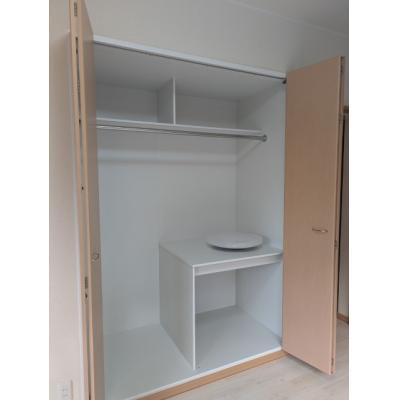 【駅近×駐車場有】快適1R✨バストイレ別＆洗濯機付きU002の外観画像