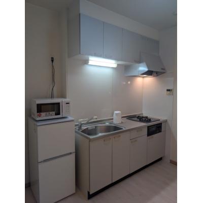 【駅近×駐車場有】快適1R✨バストイレ別＆洗濯機付きU002の物件写真2