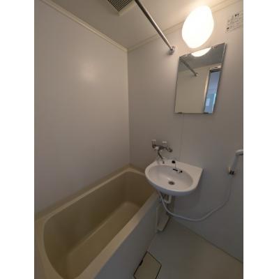 【三島駅徒歩6分🚶‍♂️】📶Wi-Fi無料＆🛋家具家電完備！出張に最適なお部屋✨（U006）の物件写真4