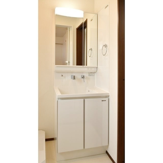 apartment 〒107-0052　東京都港区赤坂２丁目5-1 S-GATE赤坂山王　9F