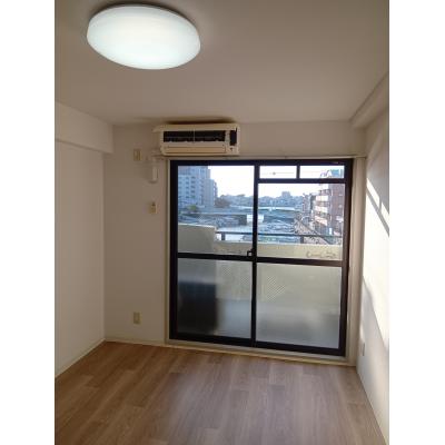 🌈新規オープンにつき賃料半額！明石駅徒7分🚊ネット無料👍スマートTV📺24Hサポート付　YKハイツ相生町303の内観画像