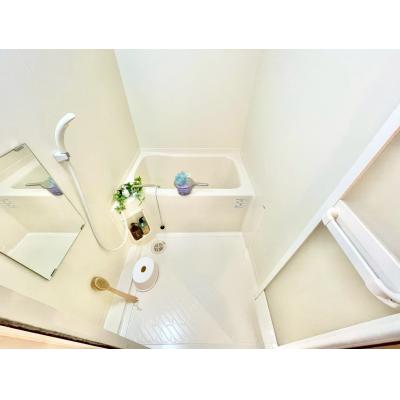 【名古屋市西区/東枇杷島駅徒歩約5分/無料Wi-Fi/角部屋/バストイレ別・独立洗面台/洋室9帖/オートロック】ベルネージュ ファミマンの物件写真4