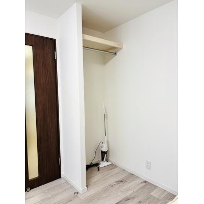 🔷🔹🔸🔶⭐2021年築⭐1Kタイプ⭐温水洗浄便座⭐TVモニター、収納スペースあり⭐【禁煙&Wi-Fi無料】⭐🔶🔸🔹🔷「K32」の物件写真4