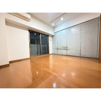 トラスト尼崎6【JR尼崎駅徒歩圏内♪キューズモールモスグ！】の物件写真2