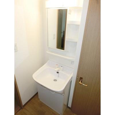 OneLife紙屋町キャッスル【★バス・トイレ別、独立洗面台】の物件写真5