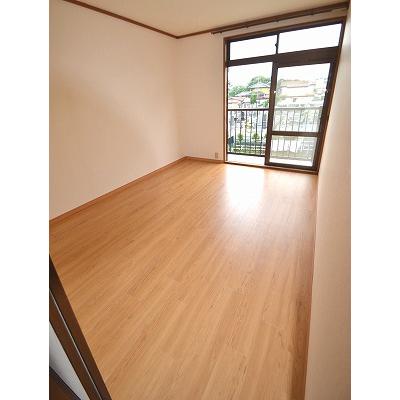 向日葵ハウスの物件写真2