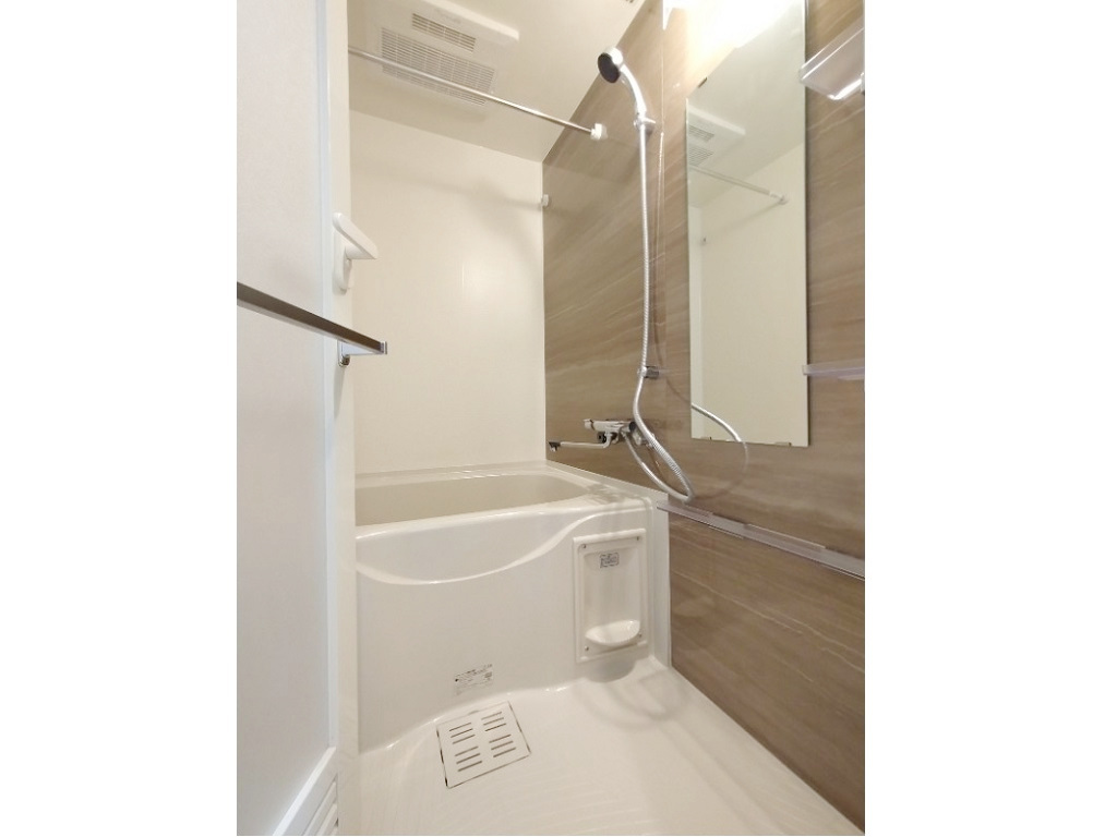 マンスリーリブマックス東横線祐天寺WESTアイズⅡ☆『禁煙ルーム・25平米』【Wi-Fi無制限・独立洗面・浴室乾燥付】≪プレミアムシリーズ≫の物件写真6