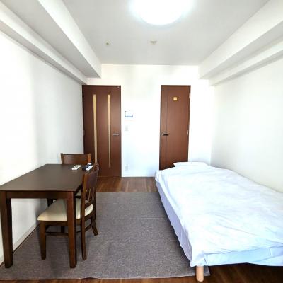 🌲🌲 弊社掲載全ての物件、ご契約全期間の賃料 “60％割引” を絶賛継続中🌳🌳　【コンビニ・スーパー近く🛒】　クラウンハイム本町EAST　［ No.5323011 ］の物件写真2