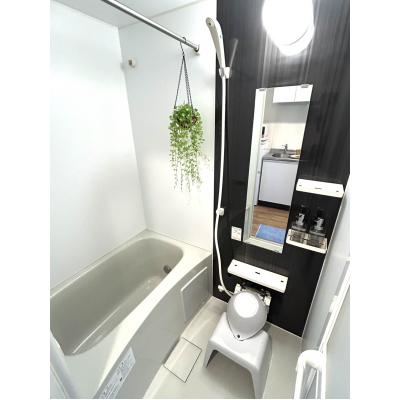 【マンスリープラス上前津】駅徒歩1分×オートロック×バストイレ別🛁 安心快適の築浅好立地1K！の物件写真2
