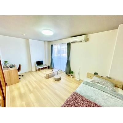 【名古屋市熱田区/日比野駅徒歩約8分/角部屋/バストイレ別・独立洗面台/洋室9.4帖】アベニュー野立 ファミマンの物件写真1