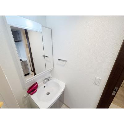 OneLife広島八丁堀SOUTH【★オートロック・温水洗浄便座・浴室換気乾燥機】の物件写真6