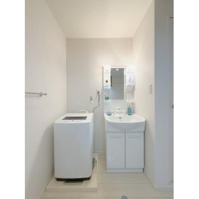 グランマンスリー水戸宮町ⅢR307【水戸駅北口徒歩約8分！ネット無料！RC造マンション！敷地内駐車場あり（台数限定、別料金）バストイレ別！★（注）線路沿いの物件なので多少電車の通行音はします。】の物件写真4