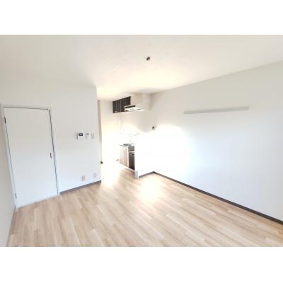 ✨🏰春木駅まで徒歩2分♪ 大阪市内や関西空港へのアクセスも良好🌈🛫家具家電付き🎏の物件写真1