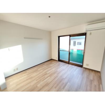 ✨🏰春木駅まで徒歩2分♪ 大阪市内や関西空港へのアクセスも良好🌈🛫家具家電付き🎏の物件写真2