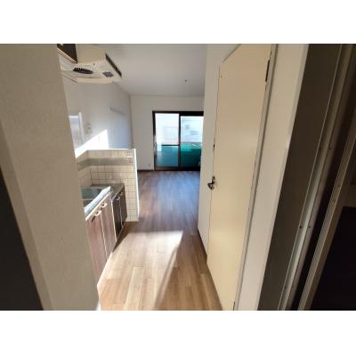 ✨🏰春木駅まで徒歩2分♪ 大阪市内や関西空港へのアクセスも良好🌈🛫家具家電付き🎏の物件写真6