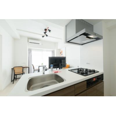 西11丁目から徒歩5分/白を基調にしたナチュラルで落ち着きのある空間/広々1LDK/家具・家電完備/ S-RESIDENCE 大通公園 admirio 703の物件写真4