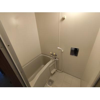 🏵️津久野駅歩8分🏵️コンビニ🏪徒歩1分🏃‍♀️オール電化で快適な暮らし🌟の物件写真4