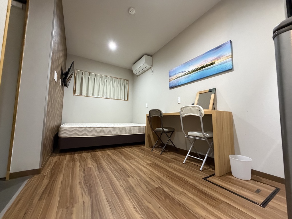 マンスリーリブマックス宮古島『駐車場付き・シモンズベッド導入・独立洗面台・洗浄機能付便座』の物件写真2