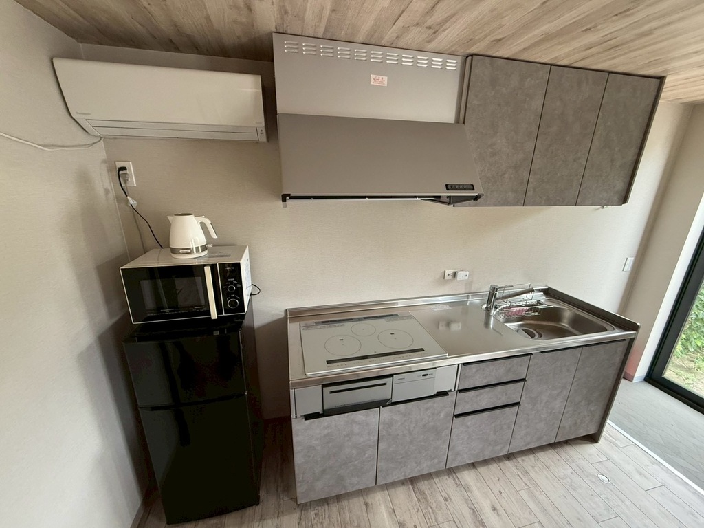 マンスリーリブマックス宮古島ヴィラ『駐車場付き・シモンズベッド導入・独立洗面台・洗浄機能付便座』の物件写真4