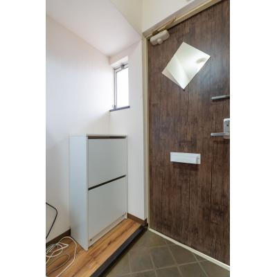 駐車場付き！Wifi無料！家具家電付！即日可能！の物件写真3