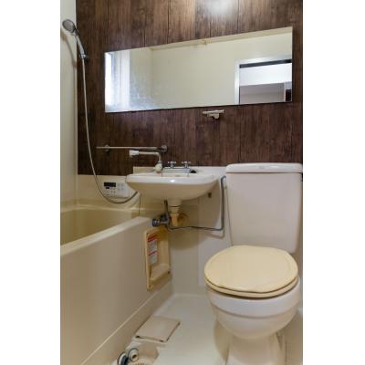 駐車場付き！Wifi無料！家具家電付！即日可能！の物件写真5