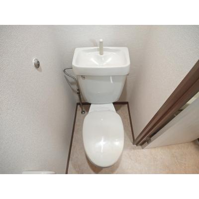 東都マンスリーカーサトレスA【４名入居可！WiFi無料！】1DKの物件写真4