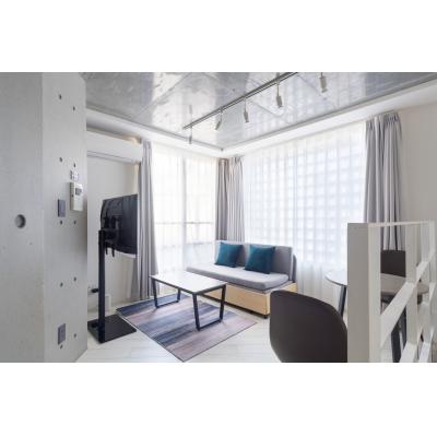 東新宿駅から徒歩6分/新宿駅近くの綺麗なお部屋/家具・家電完備/ルクレ東新宿104の外観画像