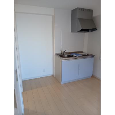 🌈新規オープン賃料半額　JR山陽本線『姫路』徒歩9分🚃オートロック🔒Wifi無料👍スマートTV📺【M045】の内観画像