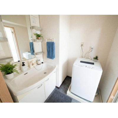 apartment 〒421-0114　静岡県静岡市駿河区桃園町8-5