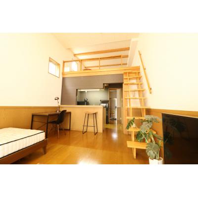 Bizroom／フェリ・メゾン105　【2名入居〇】ロフト付きで天井高い！物件前にバス停あり！！の物件写真3
