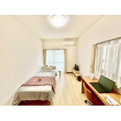 【名古屋市南区/呼続駅徒歩約6分/無料Wi-Fi/角部屋/バストイレ別/洋室8帖】スクエア瑞穂南 ファミマンの物件写真1