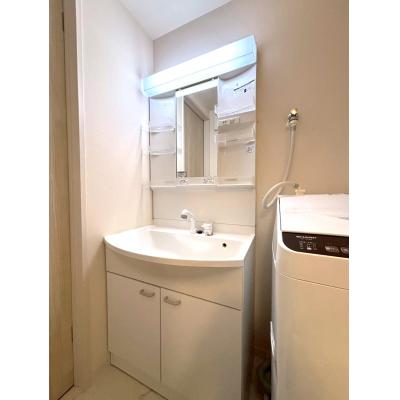 【J’sコート白鷺 202】厚さ25㎝超高密度ポケットコイルマットレス使用！新宿エリアまでアクセス良好！築浅デザイナーズマンション☆【インターネット無料】の物件写真4