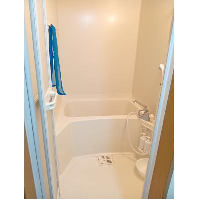 KIT【金沢西ICから車6分♪】Wi-Fi無料☆バストイレ別☆駐車場有（軽自動車）の物件写真4