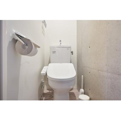 駅から徒歩6分！メゾネット/お洒落な外観＆内装/LEGALAND幡ヶ谷ANNEX 104の物件写真6