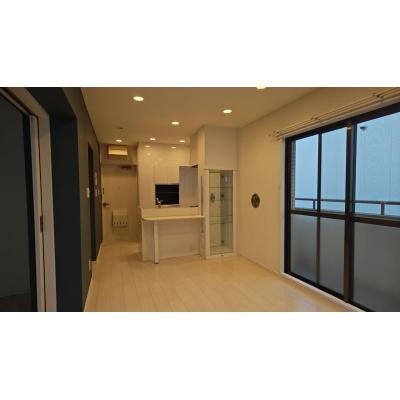 東都マンスリーカーサトレスB【４名入居可！WiFi無料！】1LDKの物件写真2