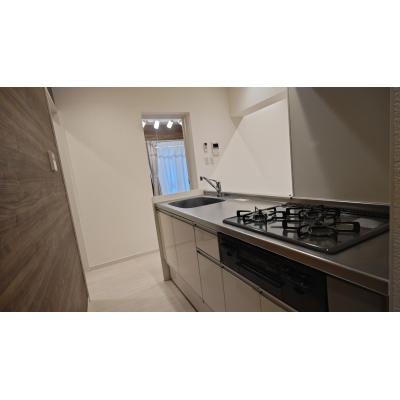 東都マンスリーカーサトレスC【６名入居可！WiFi無料！】1LDKの物件写真3