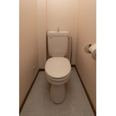 コンビニ徒歩2分✨駐車場広々！家具家電完備✨TM86の物件写真5