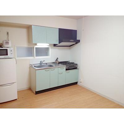 OneLife知事公館前ヴィレッジ【★1LDKタイプ，オートロック付き，独立洗面台，2口コンロ】の物件写真3