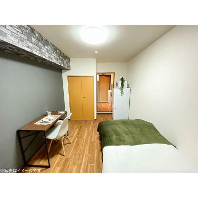 ユニオンマンスリー坂戸４　108　1R・シングル☆◆インターネット固定回線（有線・Wi-Fi）無料の部屋◆【禁煙ルーム】デスク・チェアのあるお部屋/深夜24時まで営業スーパー・ベルクまで徒歩約5分の物件写真2