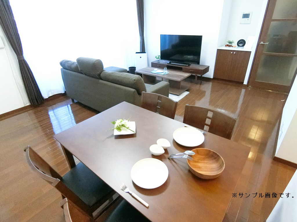 グッドステイ小禄アクシスコート■エグゼ【ハイクラス・Wi-Fi対応・3LDK・駐輪場付・設備充実】の物件写真2