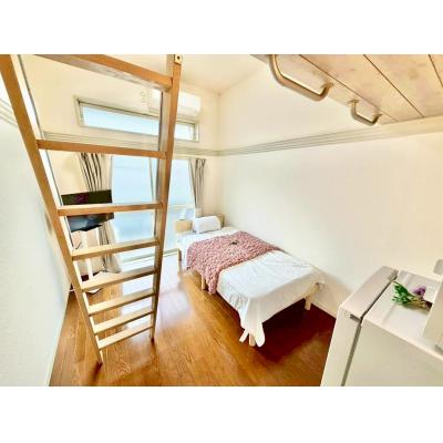 【三重県四日市市/近鉄四日市駅徒歩約9分/駐車場/無料Wi-Fi】ルーチェ九の城 ファミマンの外観画像